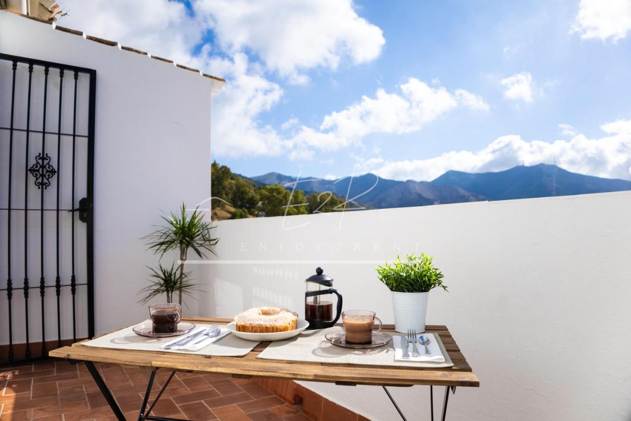 Enjoy2Rent Apartamento Charcones En Mijas Pueblo Apartment Ngoại thất bức ảnh